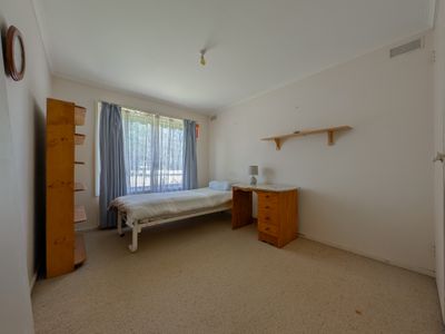 1947 Murray Valley Highway, Lake Charm