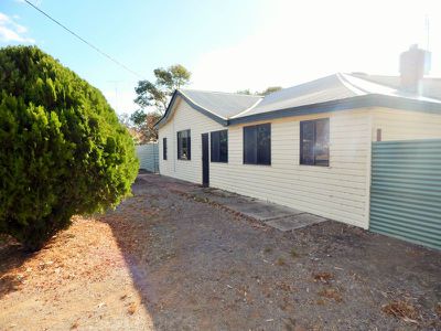 14-16 Dampier Street, Wakool