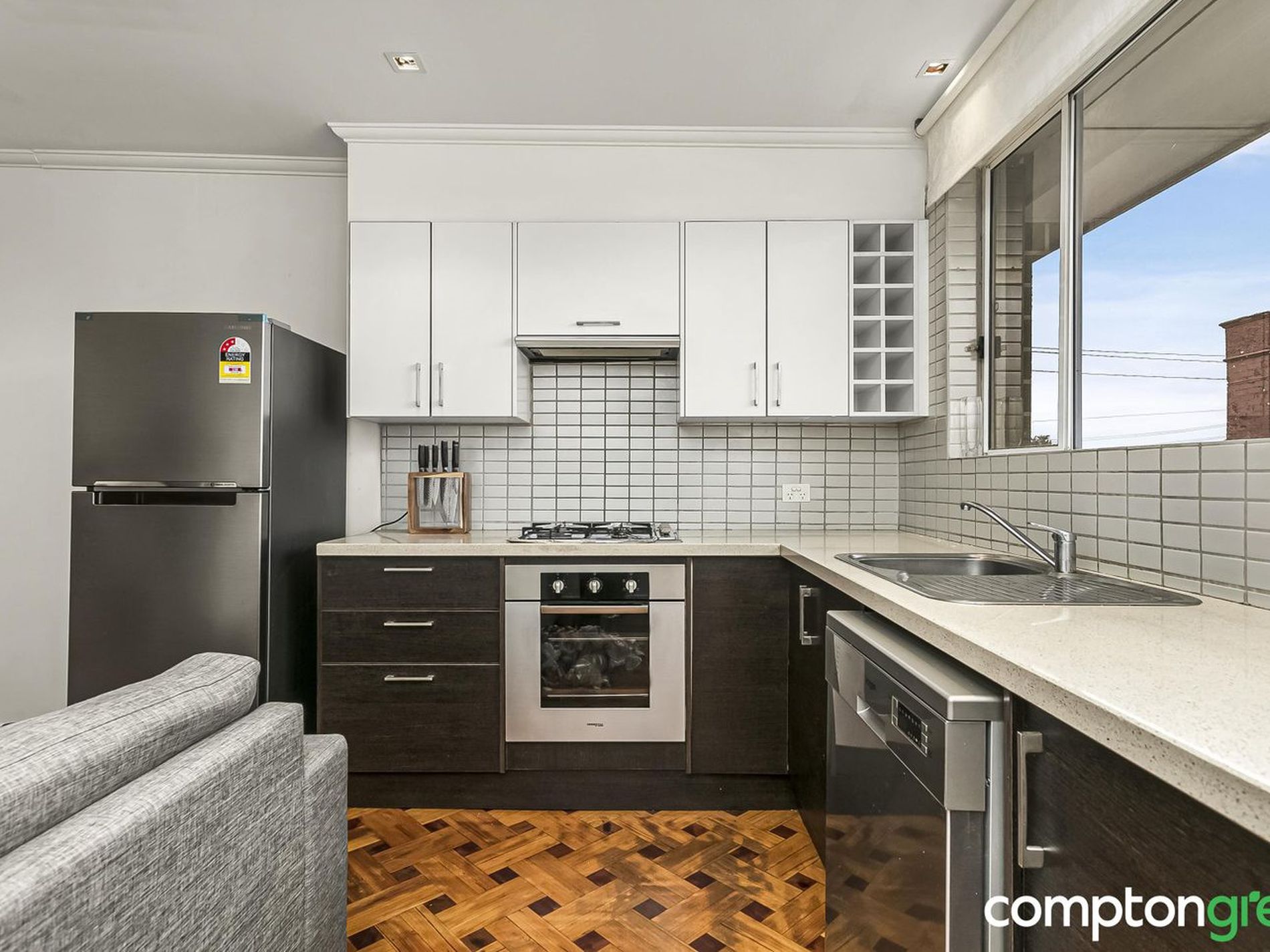 7 / 79 Raleigh Road, Maribyrnong