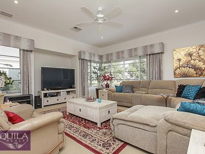 4 Tindale Crest, Aveley