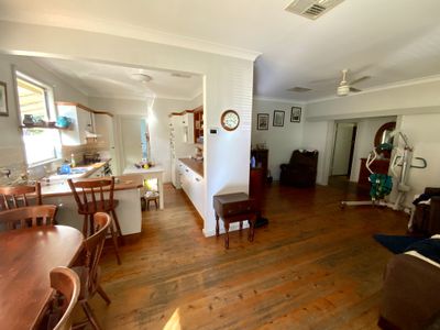 9 Parkes Street, Forbes