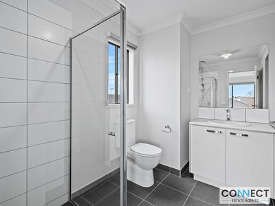 33 Burford Way, Cranbourne North