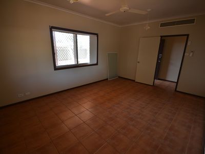 18 Steamer Avenue, South Hedland