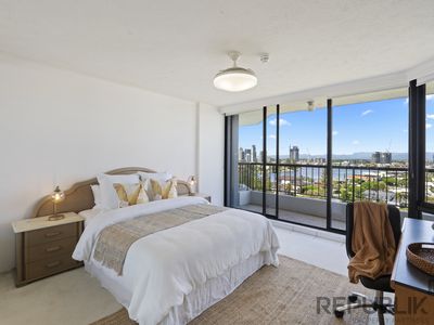 50 / 5 Admiralty Drive, Surfers Paradise