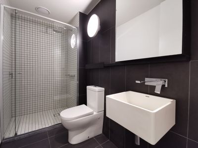 5903 / 81 A'Beckett Street, Melbourne