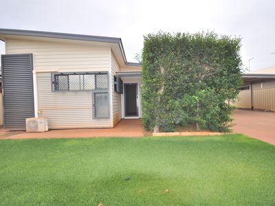 34 Minderoo Avenue, South Hedland