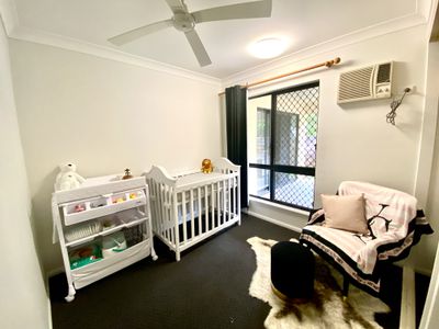 3 Lyndon Close, Bentley Park
