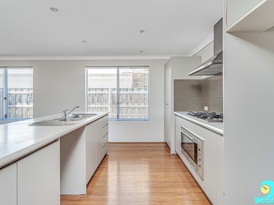 42 Seaside Avenue, Yanchep