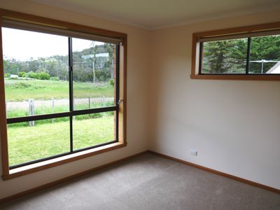 2 / 17 STRIDE STREET, Huonville