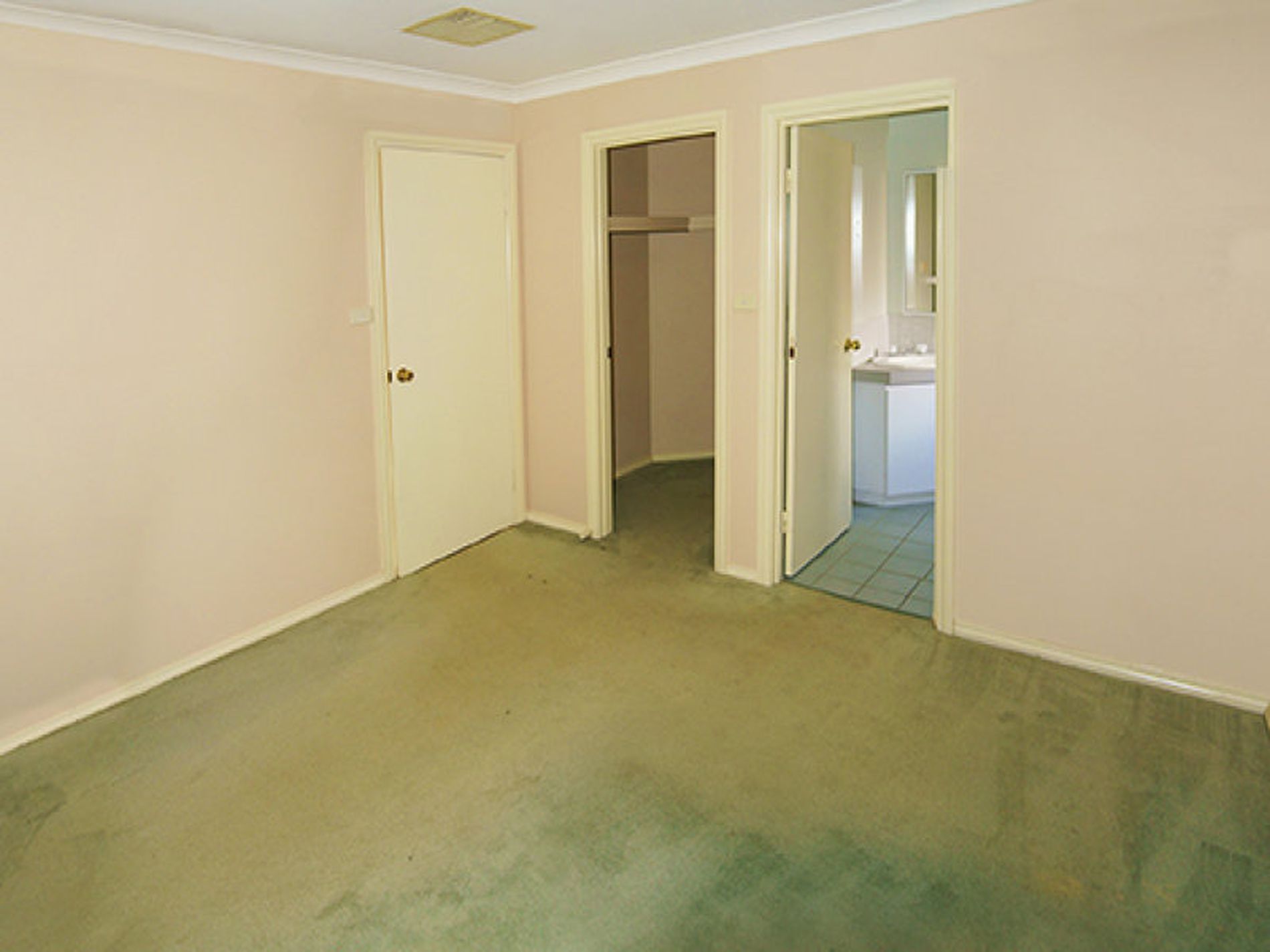 2 Downey Way, Kalgoorlie