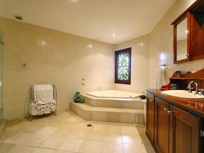 15 Earl Court, Berkeley