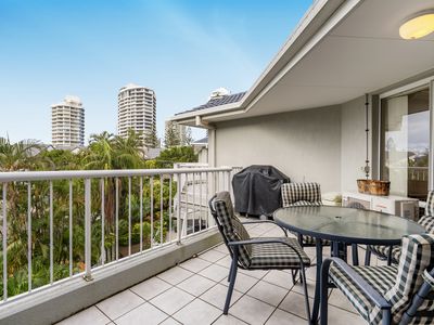 12 / 4 Madang Crescent, Runaway Bay
