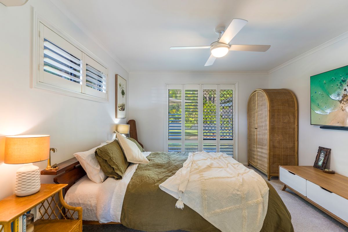 6 Lakeside Way, Lennox Head