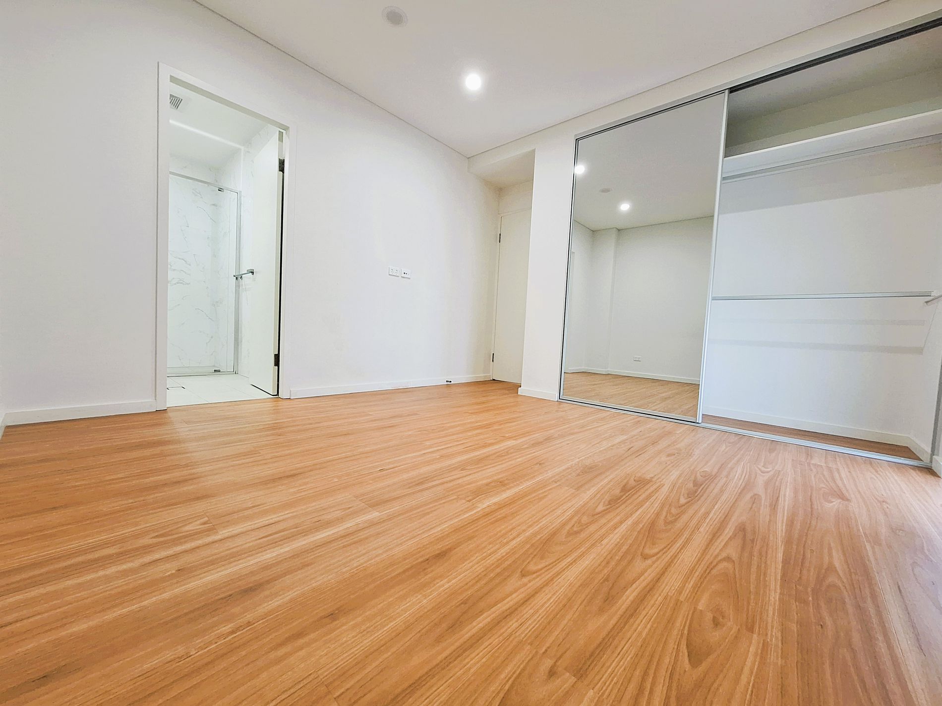 407 / 41 Leonard Street, Bankstown