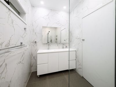 184 Victoria Road, Punchbowl