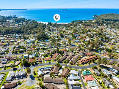 4 / 11 Eric Fenning Drive, Surf Beach