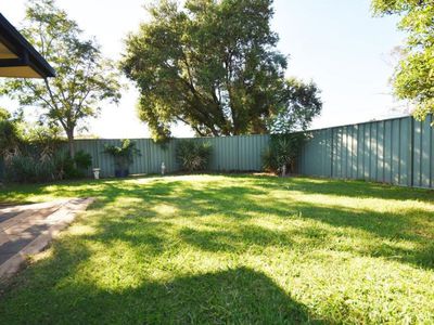8 Page Avenue, Dubbo