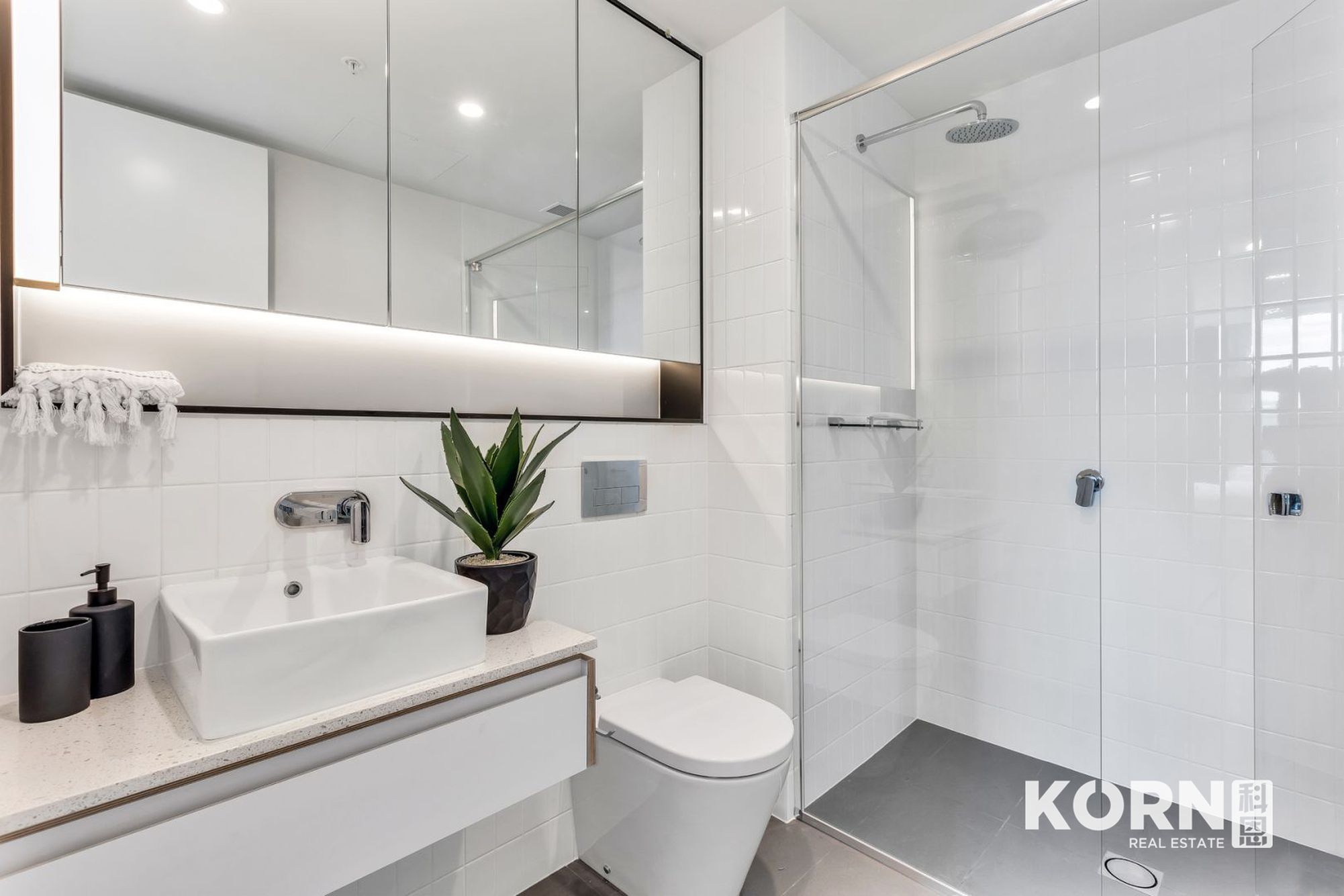 705 / 29 Angas Street, Adelaide