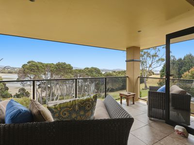 10 Reece Street, George Town