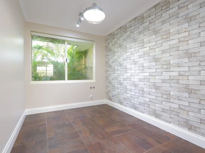 15 Yindana Boulevard, Lakelands