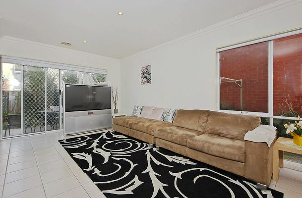 11 Viewbank Circuit, Roxburgh Park