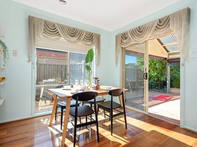 17 Stringybark Close, Manor Lakes