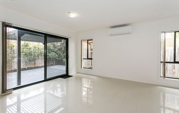 6 / 2-4 Edinburgh Drive, Beaconsfield