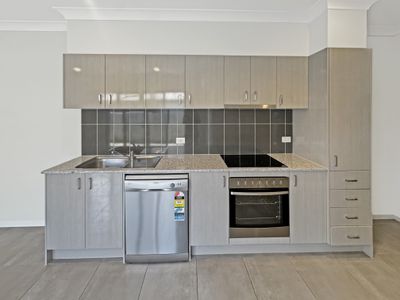 2 / 10 Coldstream Street, Pimpama