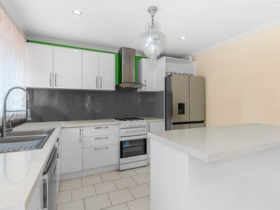 80 The Parkway, Hampton Park