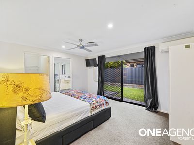 24 Wuriga Street, Wacol