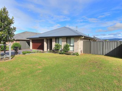 9 Figbird Street, Cooranbong