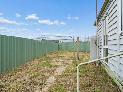 12 / 2-6 Albert Street, Seymour