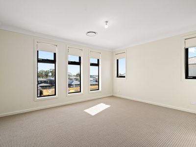 71 Lethbridge Road, Austral