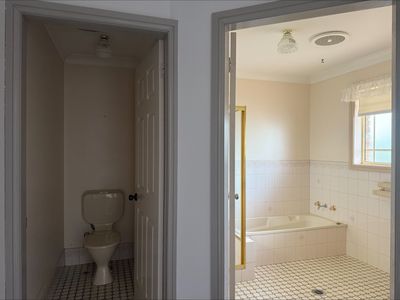 4 Christina Close, Parkes