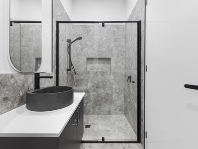 1 / 22 Launceston Street, Williamstown North