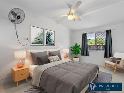 54 Moody Street, Manoora
