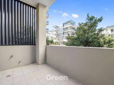 12 / 3 Bay Drive, Meadowbank