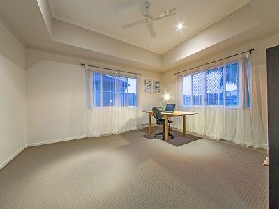 5 Cola Cres, Wynnum West