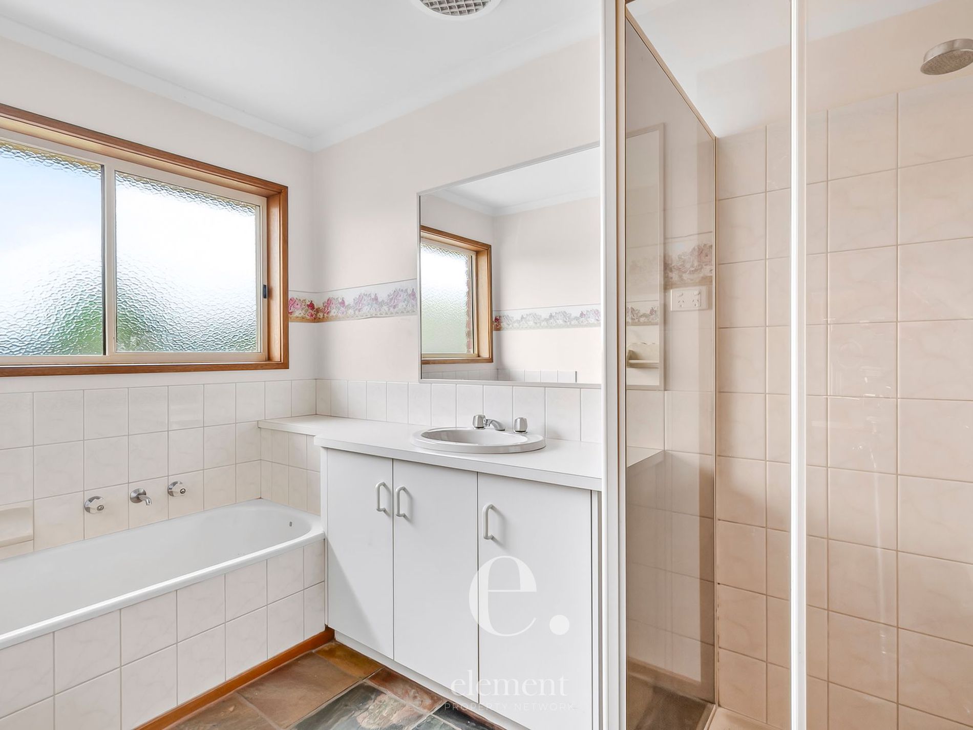 19 Kantara Crescent, Lara