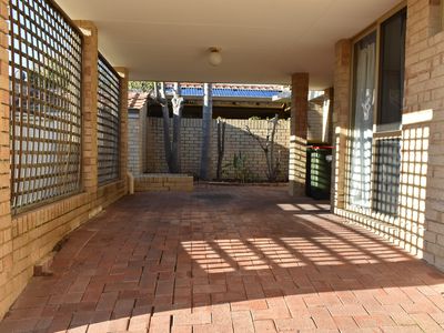 1 / 24 Ramsdale Street, Doubleview