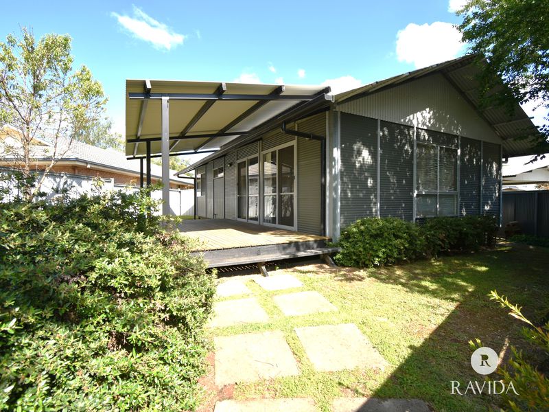 1B McHarg Place, Beechworth