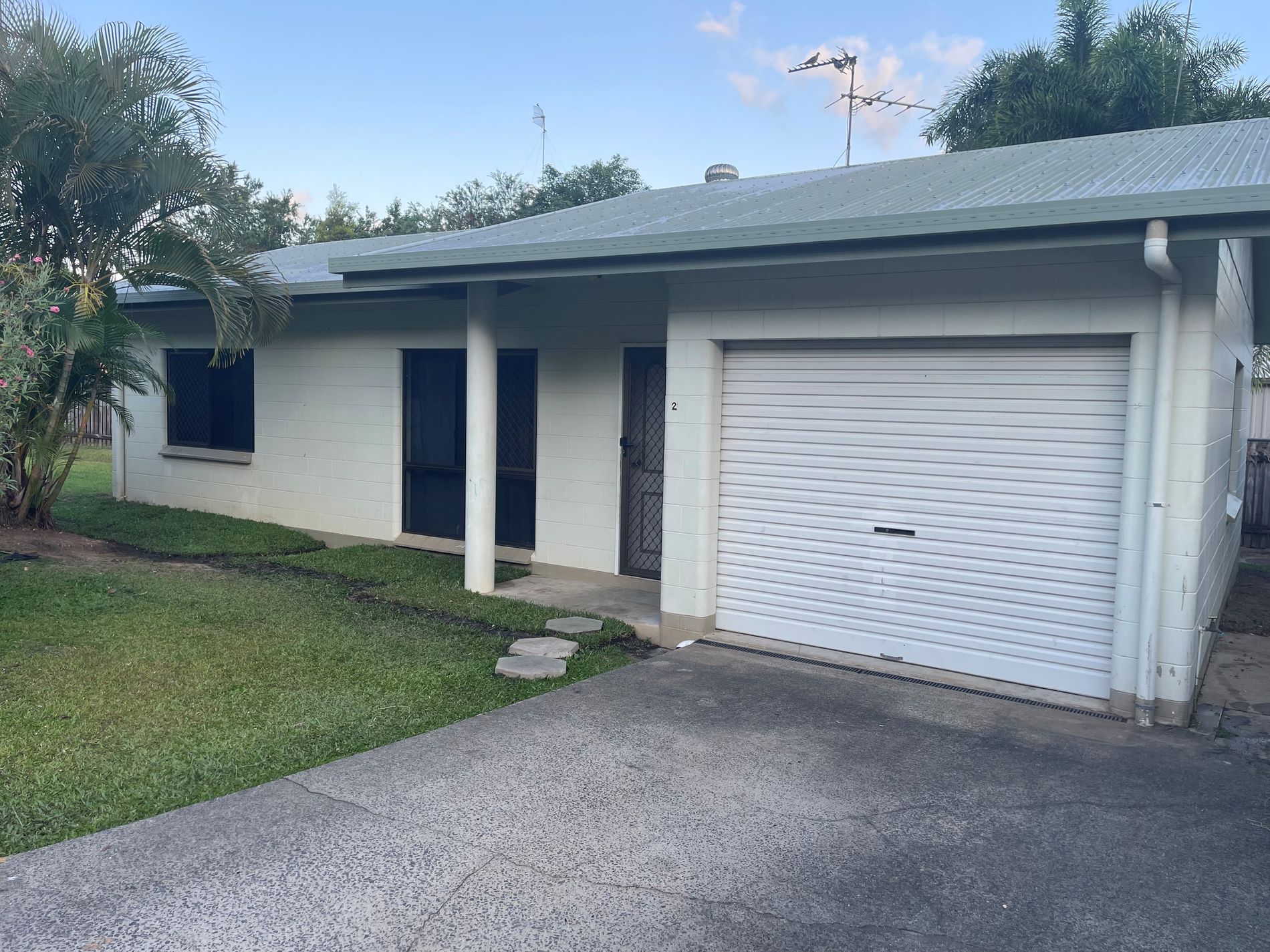 2 / 8 Haines Street, Gordonvale