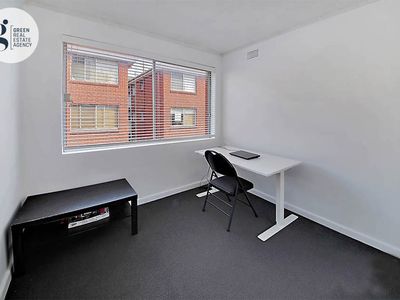 6 / 10 Bank Street, Meadowbank
