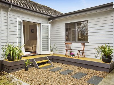 26 Ormond Road, Clayton