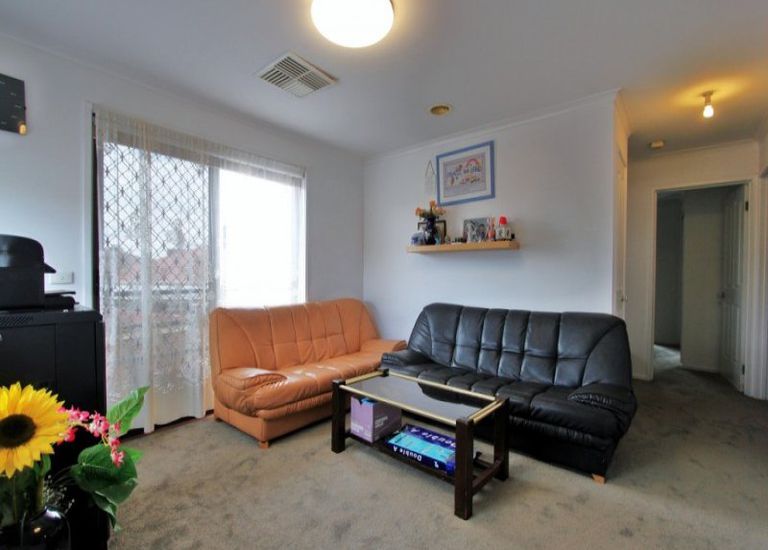 11 Wicks Court, Oakleigh South