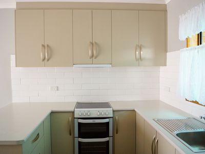 2 / 5 Pynsent Street, Horsham