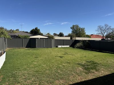 5 Webb Street, Parkes