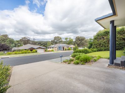 145 Halloran Drive, Jerrabomberra