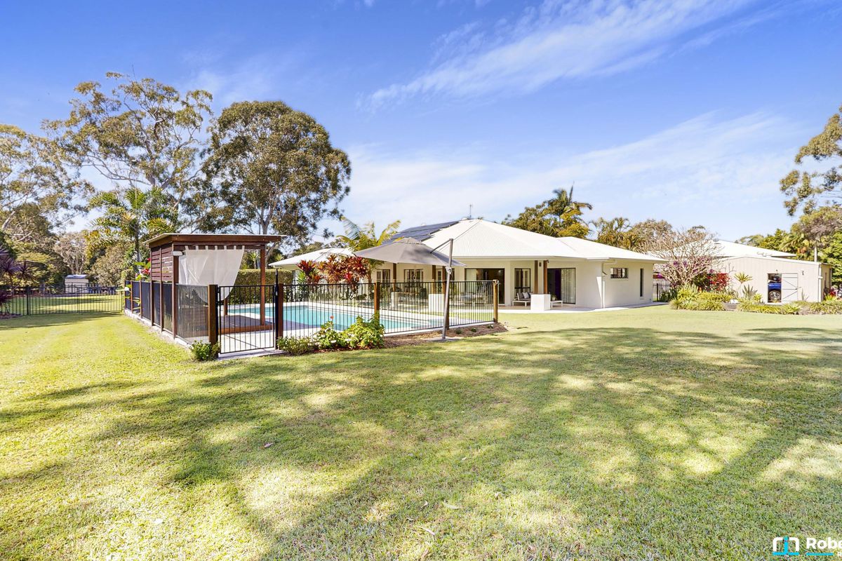 27 Edington Drive, Cooroibah