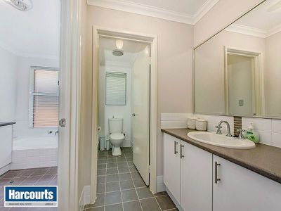 6 Jetty Loop, Yanchep